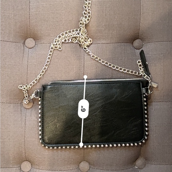 Small, black and silver clutch with chain - Picture 3 of 3